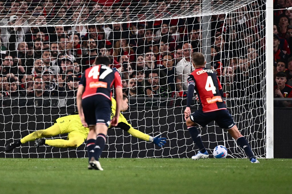 Genoa le remontó a la Juventus y sueña con la permanencia en Serie A