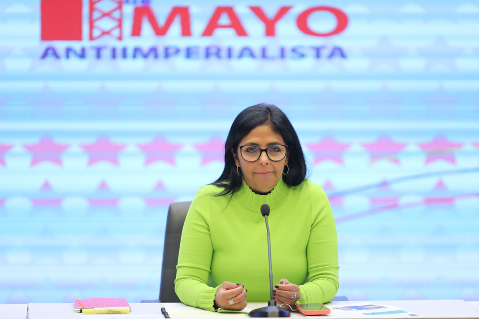 Delcy Eloína Rodríguez anunció que el bono único para jubilados será cancelado en 12 meses