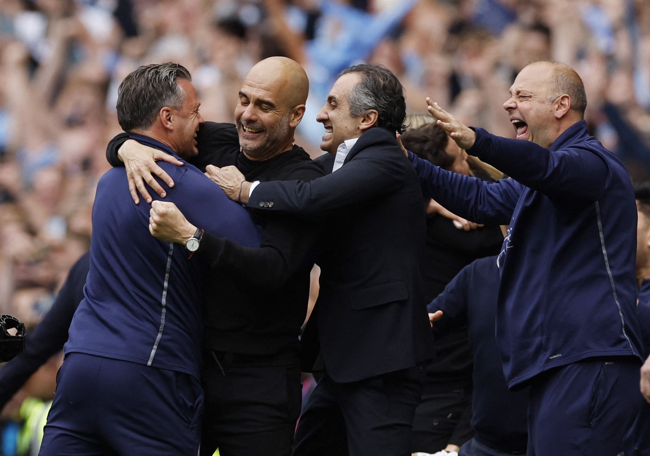 Pep Guardiola rompió en llanto apenas se confirmó la consagración del Manchester City en la Premier League (VIDEO)