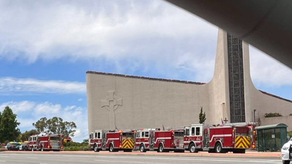 Autoridades detuvieron al agresor y confirmaron un muerto tras tiroteo en iglesia de California