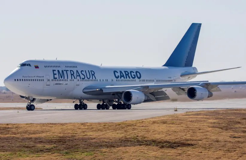 ¿Cómo se vincula un avión de carga venezolano con los intentos de Irán de atacar a los israelíes?