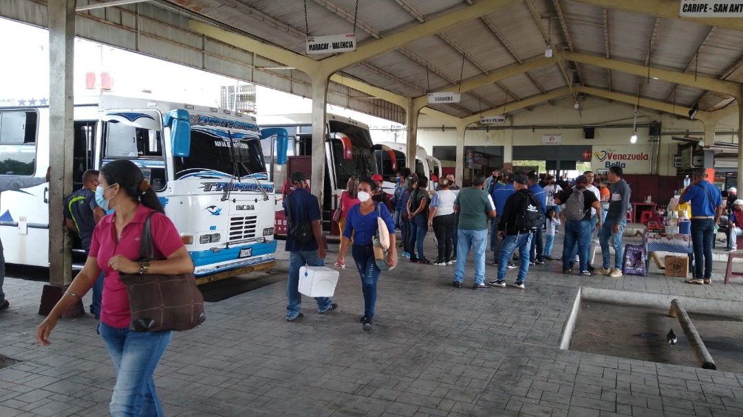 Choferes del terminal de Maturín advierten sobre aumento del pasaje por subida del precio del gasoil