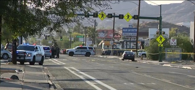 Tiroteo en centro comercial de Phoenix: Abrió fuego frente a multitud y mató a una mujer