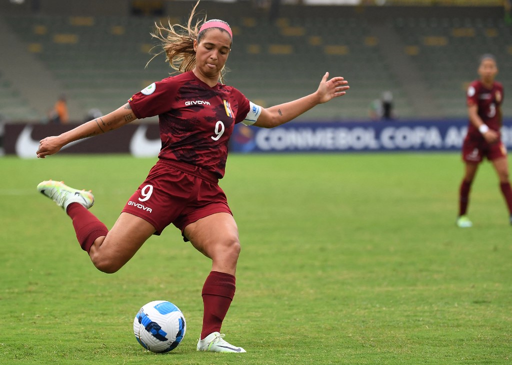 Deyna Castellanos, la “reina” con la que Manchester City busca su primera Champions