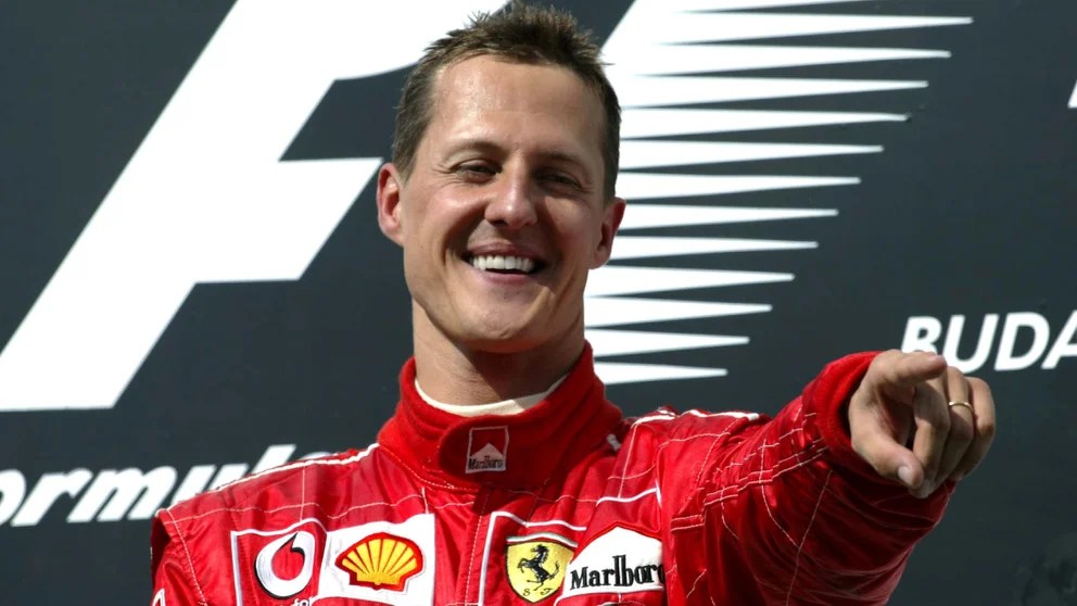 Destituyen a directora de revista que publicó falsa entrevista con Schumacher