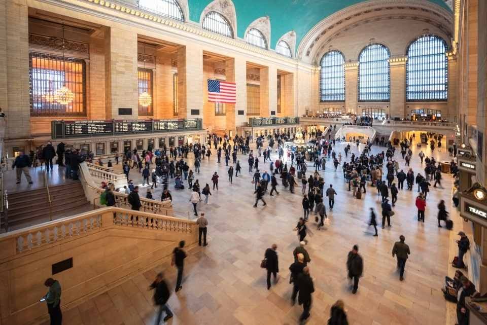 El FMI advirtió que cualquier “pequeño shock” puede llevar a EEUU a la recesión