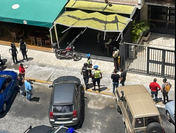 Consternación en Chacao: Discutió con su pareja, le disparó y luego se quitó la vida (FOTOS)