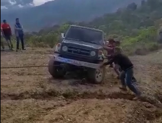 Peligra la zafra del café: en las intransitables vías rurales de El Tocuyo no pasan ni los rústicos