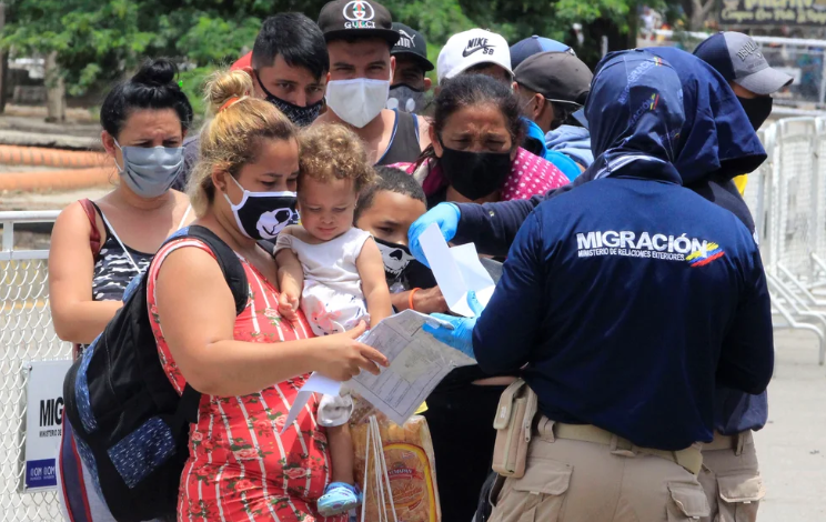 “Los que puedan evitar la Selva del Darién, evítenla”: El llamado de Smolansky a los migrantes venezolanos