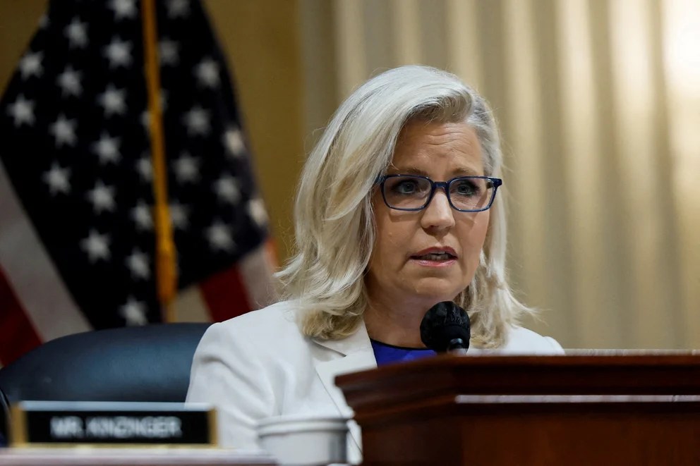 Liz Cheney, la principal republicana crítica de Donald Trump, perdió las primarias de Wyoming