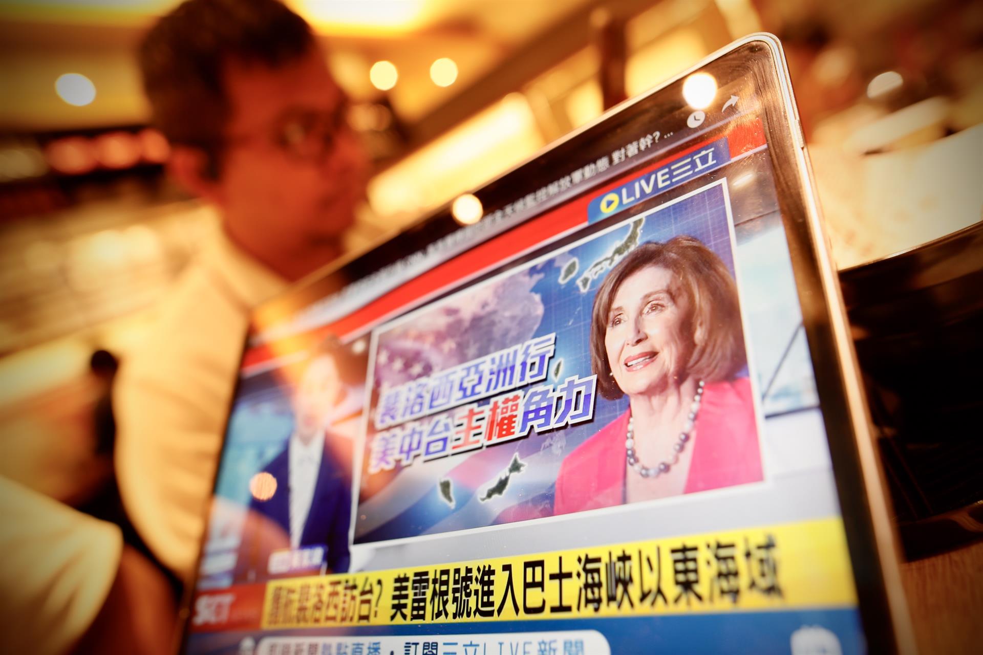 Amenaza de bomba en aeropuerto de Taiwán antes de posible llegada de Pelosi