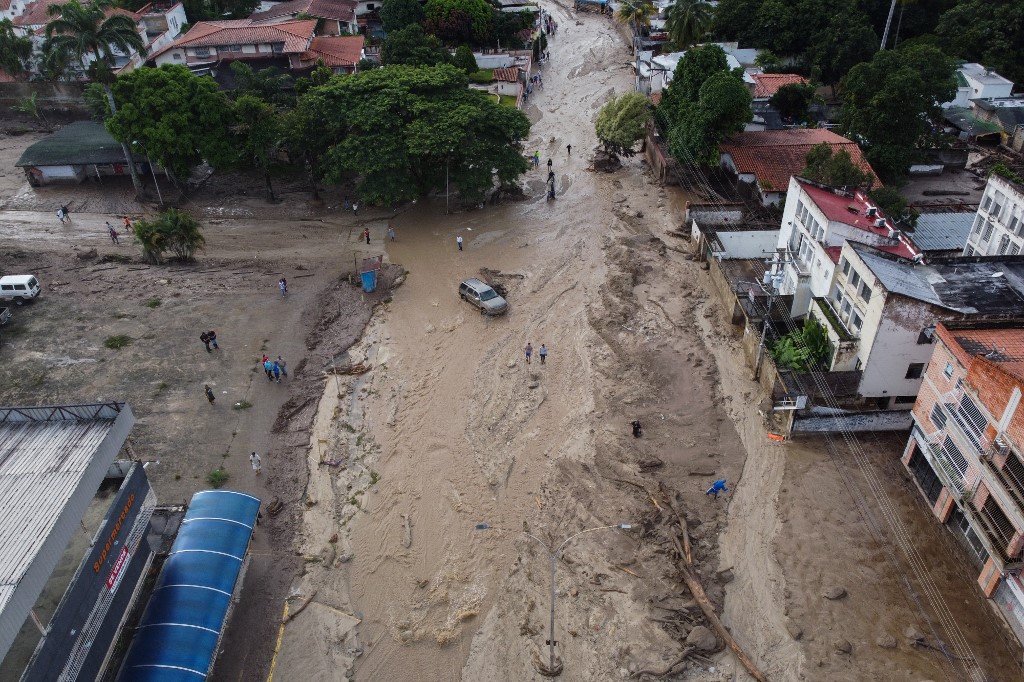 Alerta en El Castaño ante la crecida del río Palmarito este #18Oct (Video)