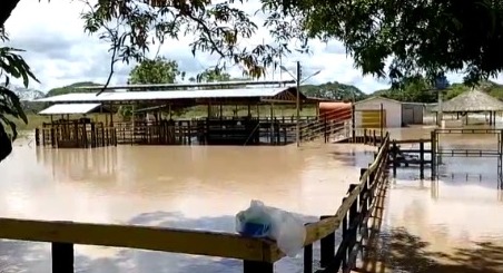 Damnificados del Sur del Lago en Zulia: “El ministro Ceballos nos dice puras mentiras”