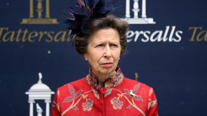 La princesa Ana hereda una de las joyas más reconocibles de su madre, Isabel II