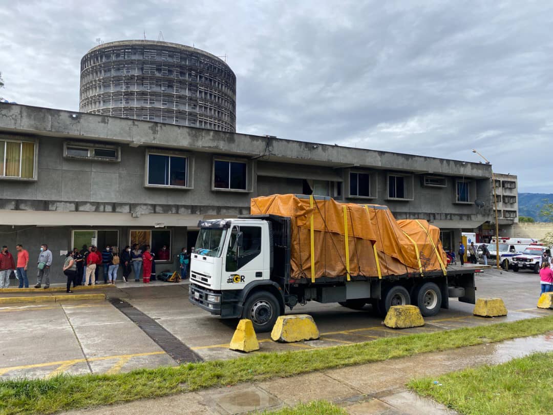 Después de diez años el Hospital Universitario de Mérida ya cuenta con un nuevo tomógrafo