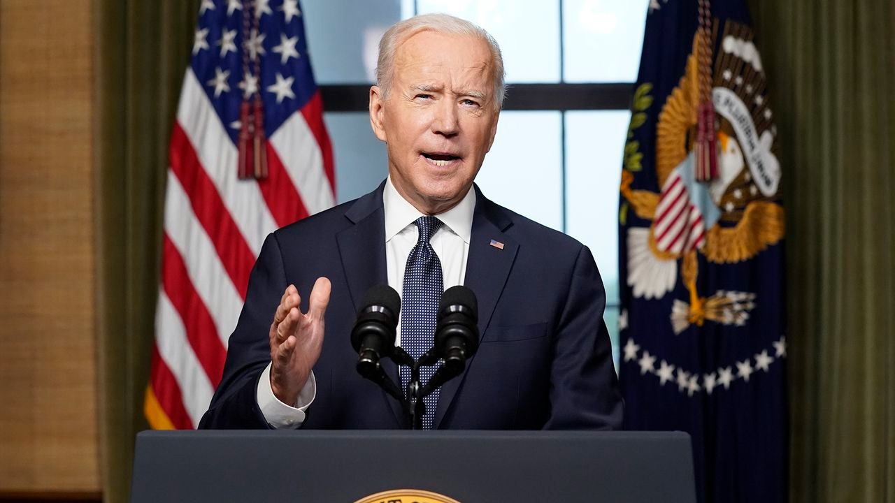 La condición de Biden para no castigar con mayores impuestos a petroleras en EEUU