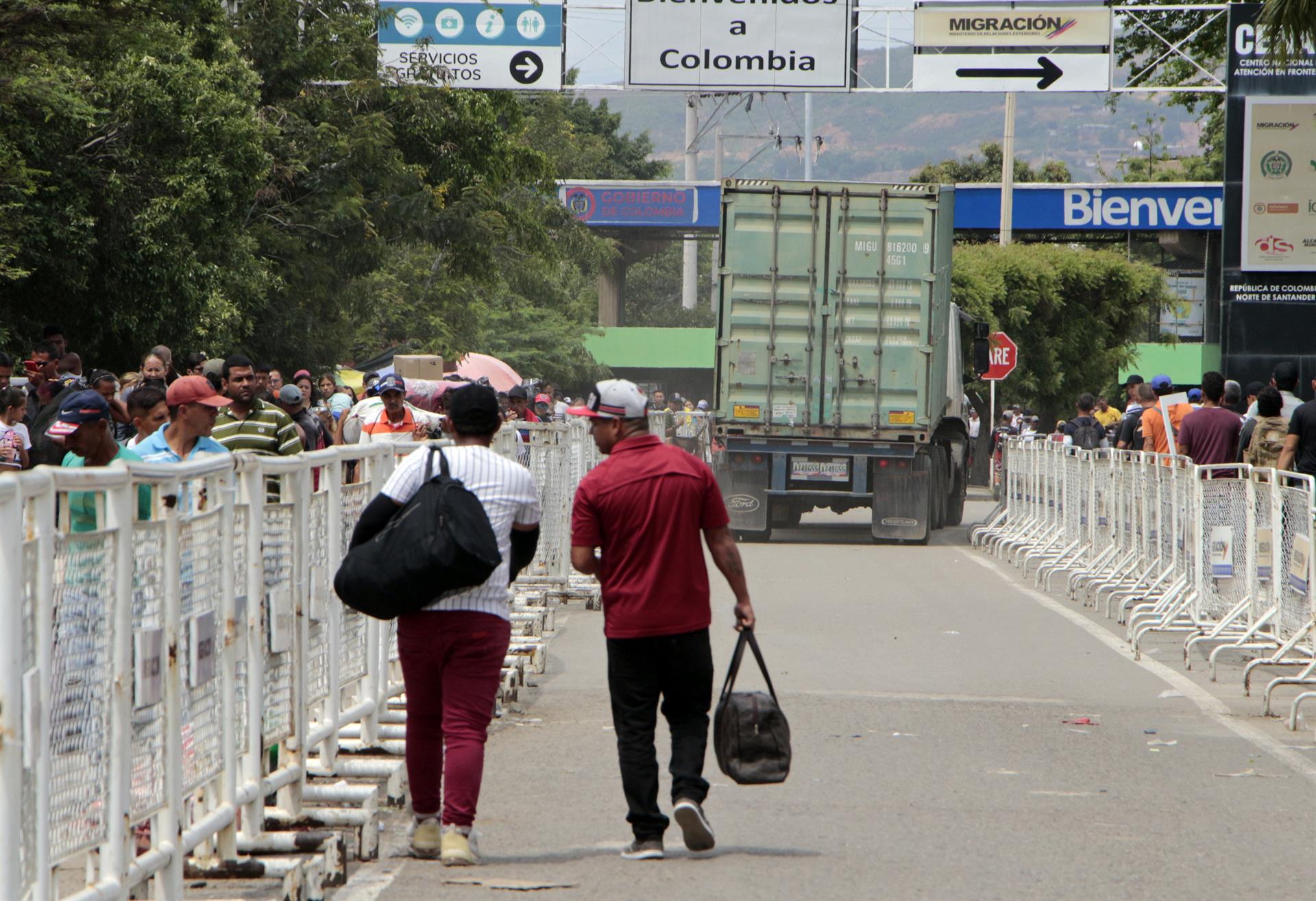 Colombia y Venezuela, un mes de reapertura fronteriza casi imperceptible