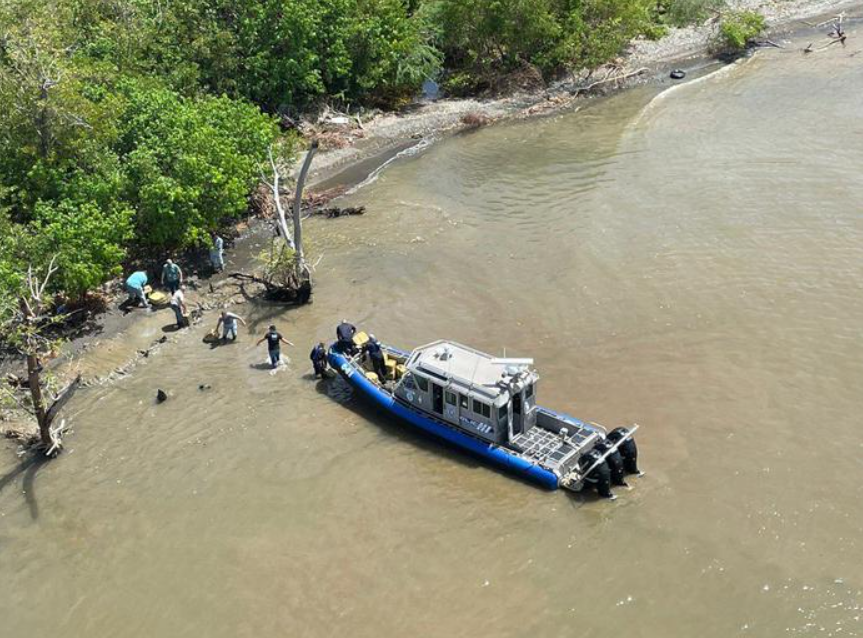 Puerto Rico incautó gasolina, cocaína y comida venezolana en una embarcación