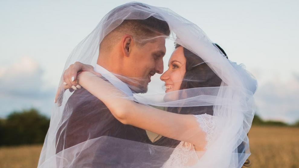 El fallido regalo de bodas de unas amigas a otra que se viralizó en las redes