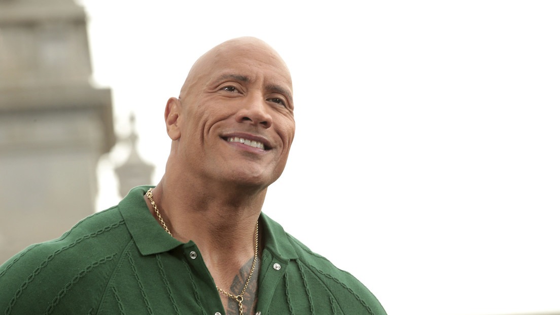 La insólita razón por la que Dwayne Johnson compró todos los Snickers de una tienda en EEUU