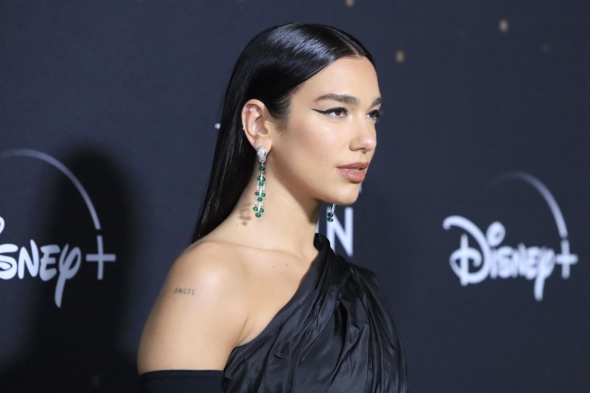 La cantante británica Dua Lipa recibe la ciudadanía albanesa (Fotos)