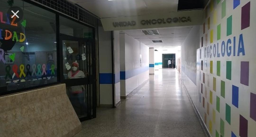 Pacientes oncológicos del Hospital Universitario de la ULA deben comprar insumos para recibir quimioterapia