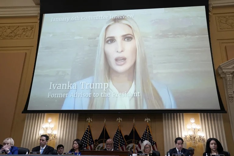 Ivanka Trump confirmó que no formará parte de la campaña de su padre para las presidenciales de 2024