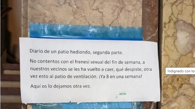 Indignado con los “hábitos” sexuales de sus vecinos, dejó asquerosa y escandalosa prueba en la entrada de su edificio