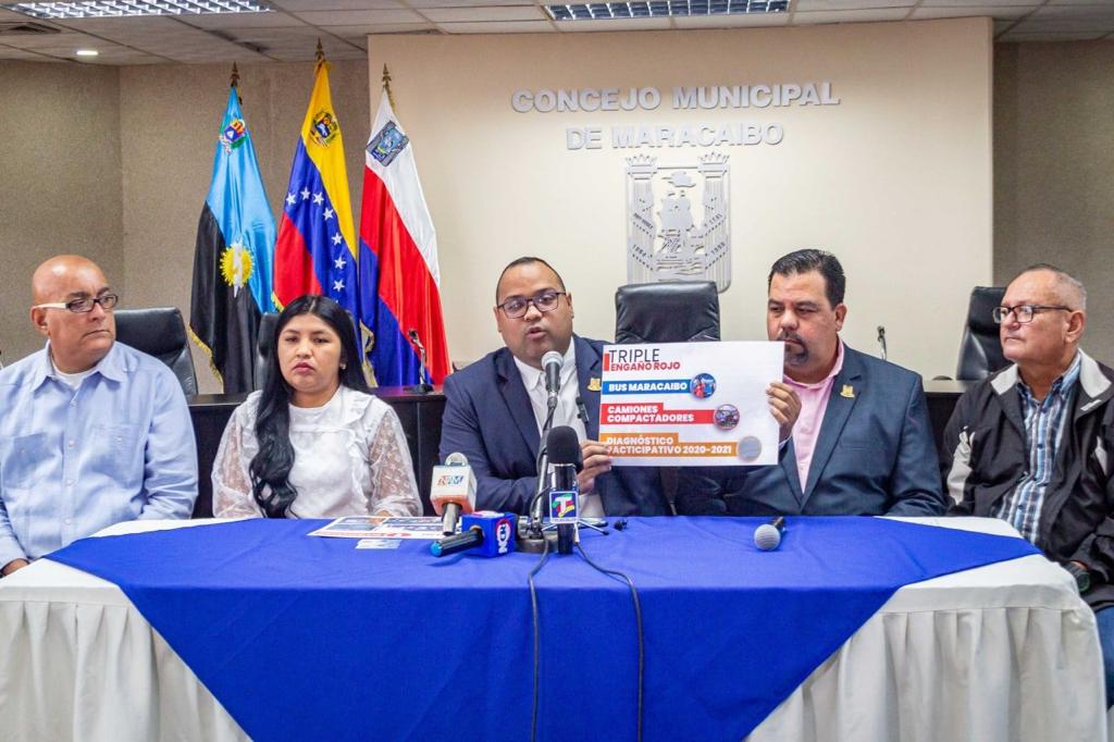 Concejales reiteran que exalcalde Willy Casanova desapareció más de 30 unidades de “Bus Maracaibo”