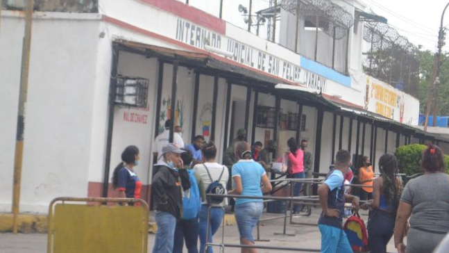 Familiares de presos piden atención por irregularidades en penal de Yaracuy