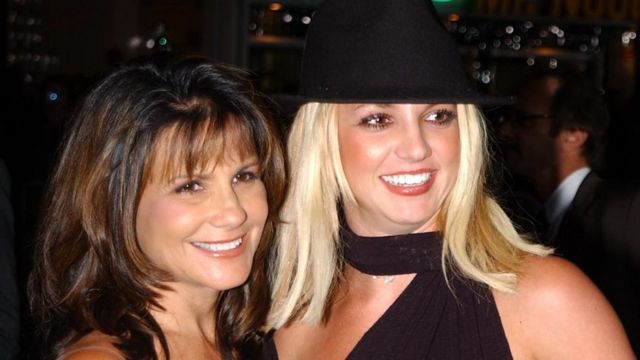 Britney Spears invitó a su mamá a tomarse un café, después de que ella le impidió consumirlo por 13 años