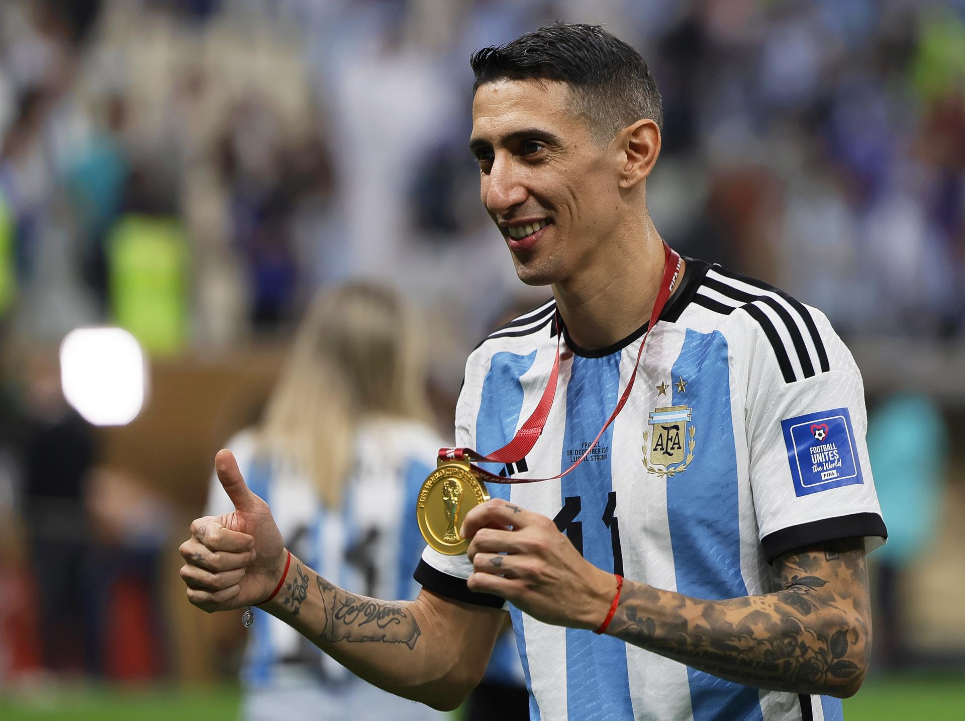 Aseguran que Ángel Di María va a seguir jugando con la selección argentina