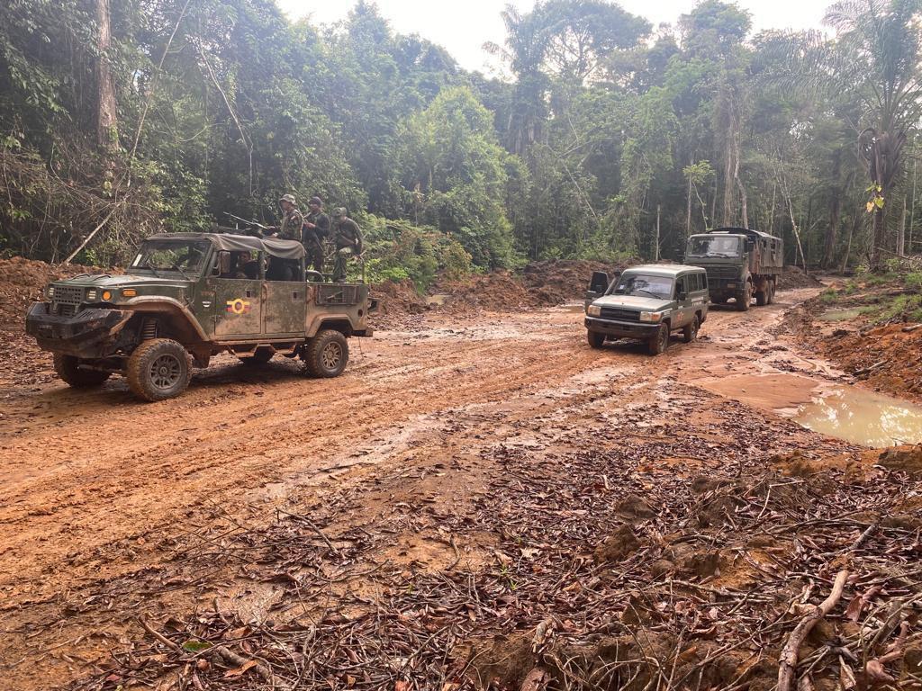 Armas de guerra, drones, helicópteros y fosas comunes… ¿qué hay tras las operaciones militares en Bolívar?