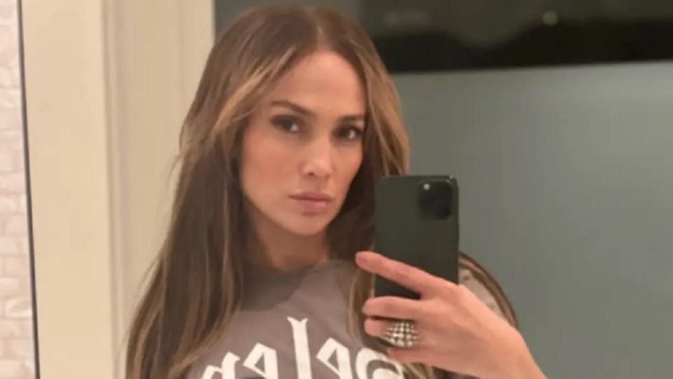 Jennifer Lopez recibió especial regalo de la familia de Selena Quintanilla (Foto)