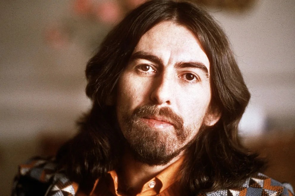 Una mansión de 120 habitaciones, un intruso y 40 puñaladas: la noche en que quisieron asesinar a George Harrison