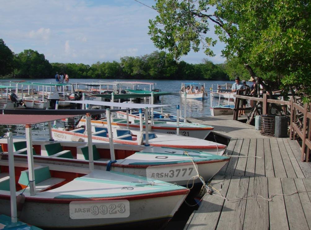 Margarita: Más de 30 lanchas de paseo están “varadas” en la laguna de La Restinga por falta de gasolina