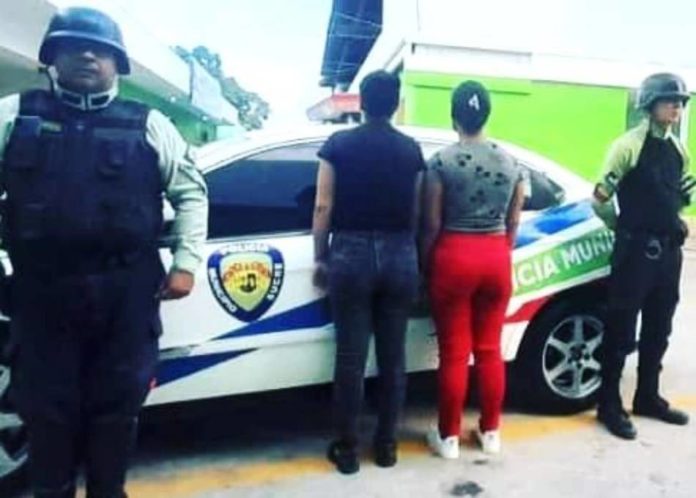 Malas madres obligaban a sus hijos a fumar y exigían a un adolescente que grabara todo en Cumaná