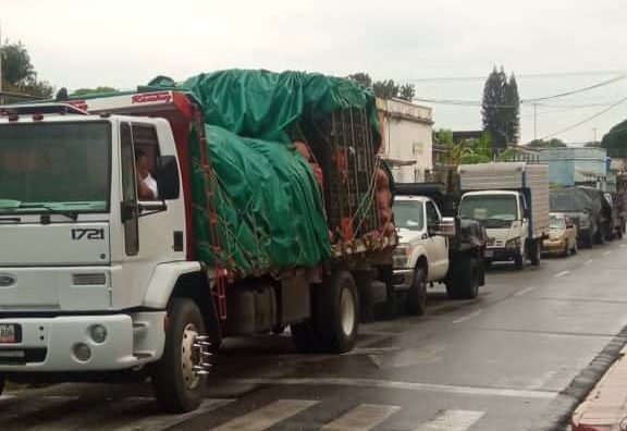 Vendedores desalojados del centro de Barinas no consiguen reunirse con el alcalde “humanista” Rafael Paredes