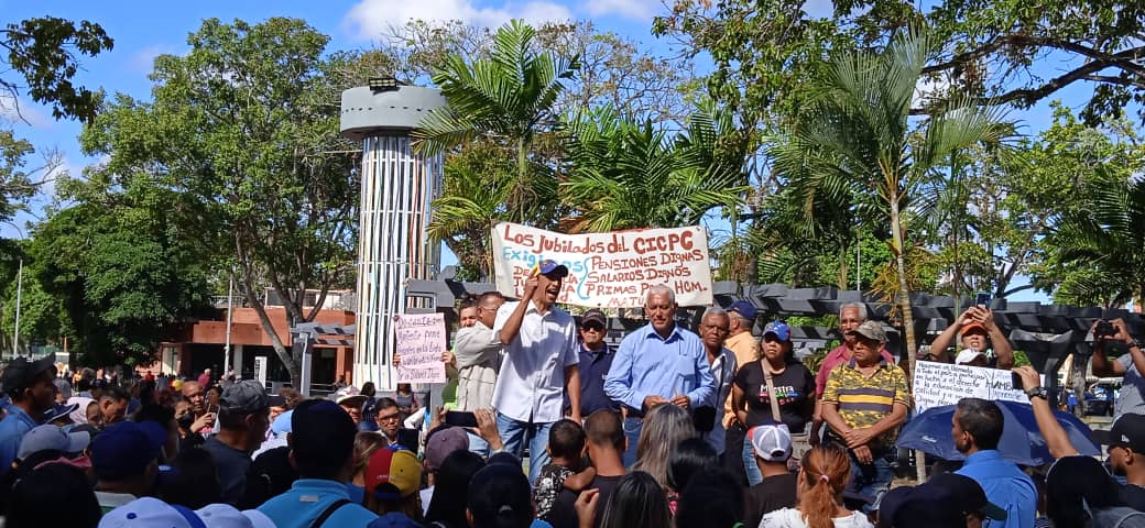 “Ni bono ni Clap, salario justo ya”: Maestros de Monagas se mantienen en pie de lucha (FOTOS)