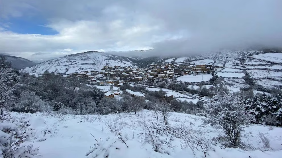 Montañista perdido en la nieve temía por su vida pero usó esta estrategia para ser rescatado