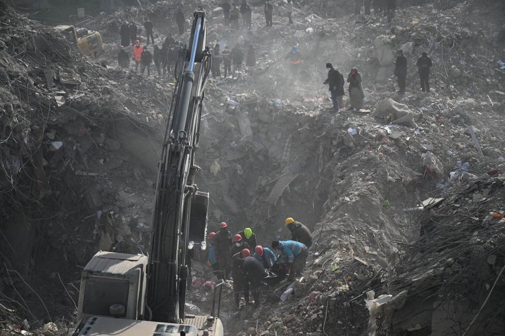 Número de muertos en Turquía podría llega a 90 mil, según análisis de riesgo