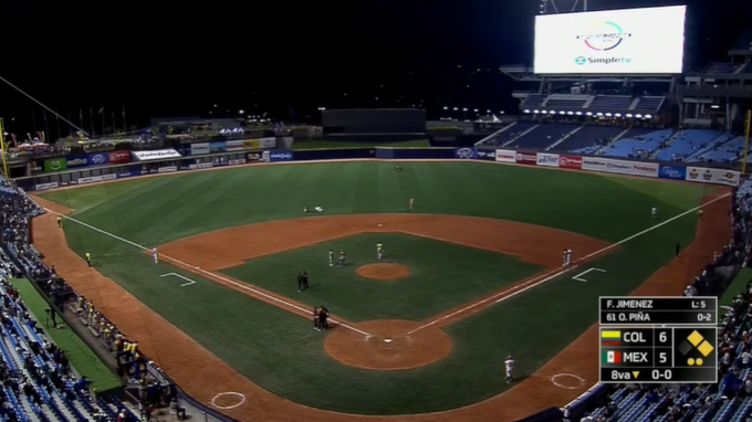 ¡Qué pena con la visita! Falla eléctrica ensombreció pleno partido de la Serie del Caribe en estadio Simón Bolívar