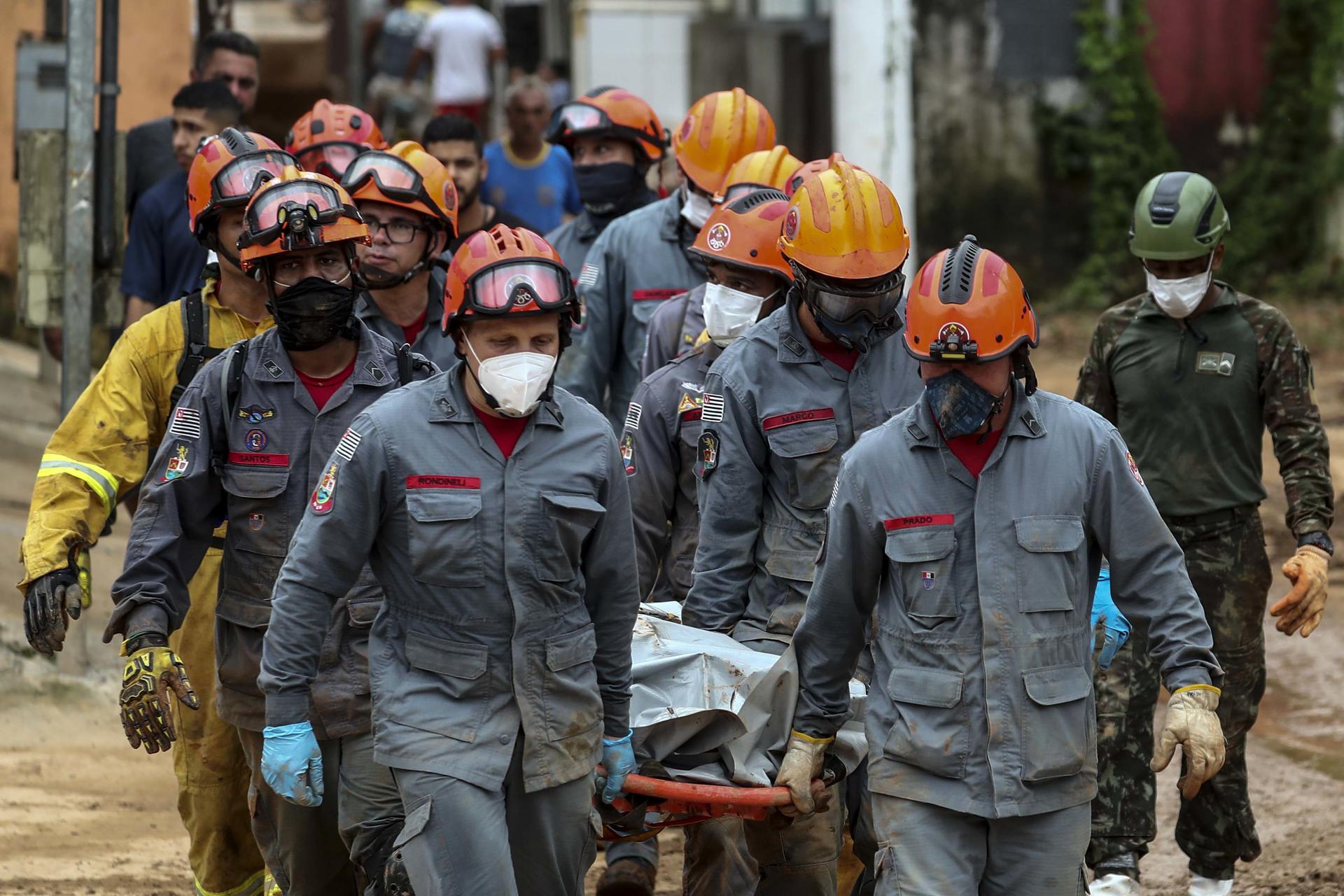 Brasil: número de muertos por las lluvias en Sao Paulo asciende a 65