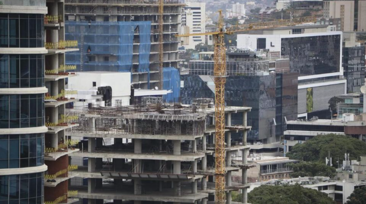 En Las Mercedes proliferan los proyectos inmobiliarios que se extrañan en el resto de Venezuela