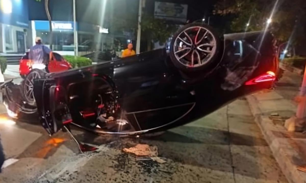 El Tiempo: el aparatoso accidente de carro de alta gama ligado a Aída Merlano