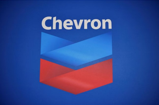 Chevron boosts share buyback program, hikes U.S. spending