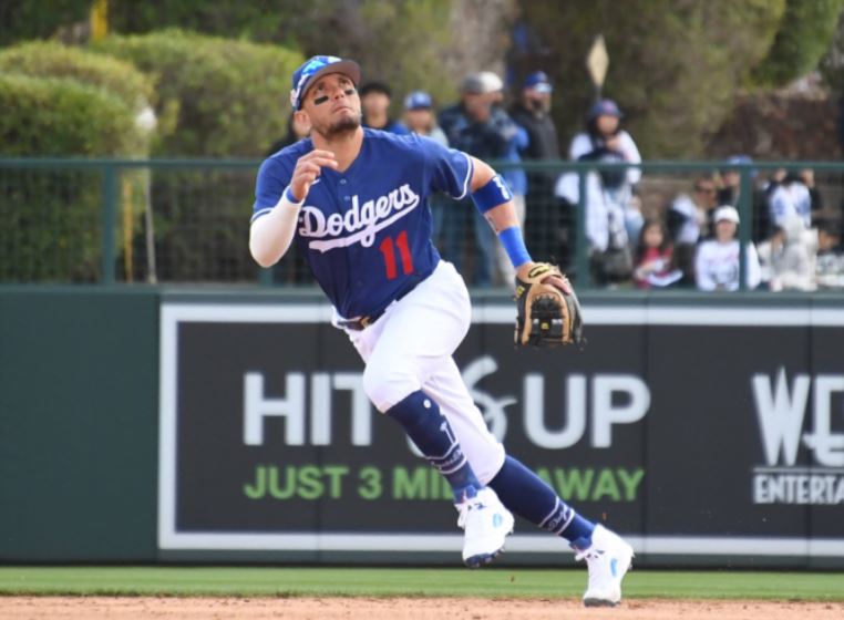 Malas noticias para Venezuela: Miguel Rojas no jugará el Clásico Mundial de Béisbol