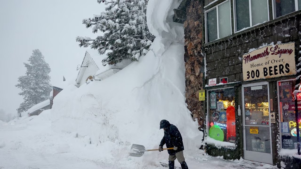 Biden admite la declaración de desastre en Nueva York por masivas tormentas invernales