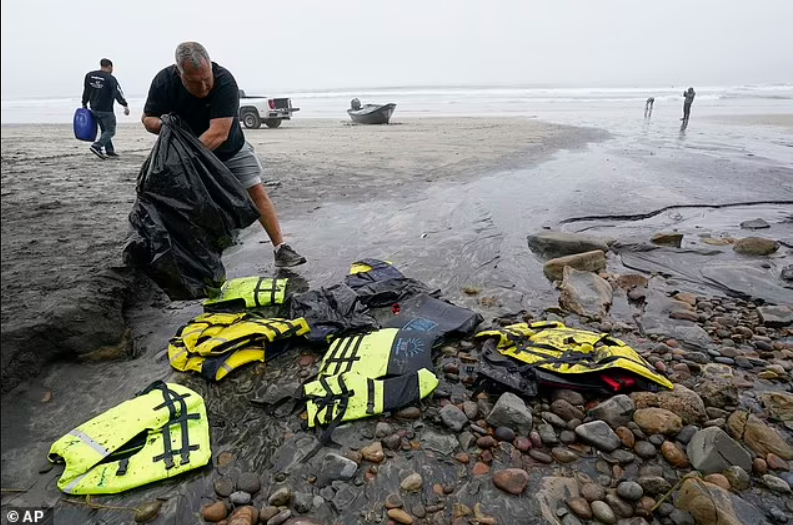 Ocho migrantes murieron al naufragar un bote frente a las costas de California