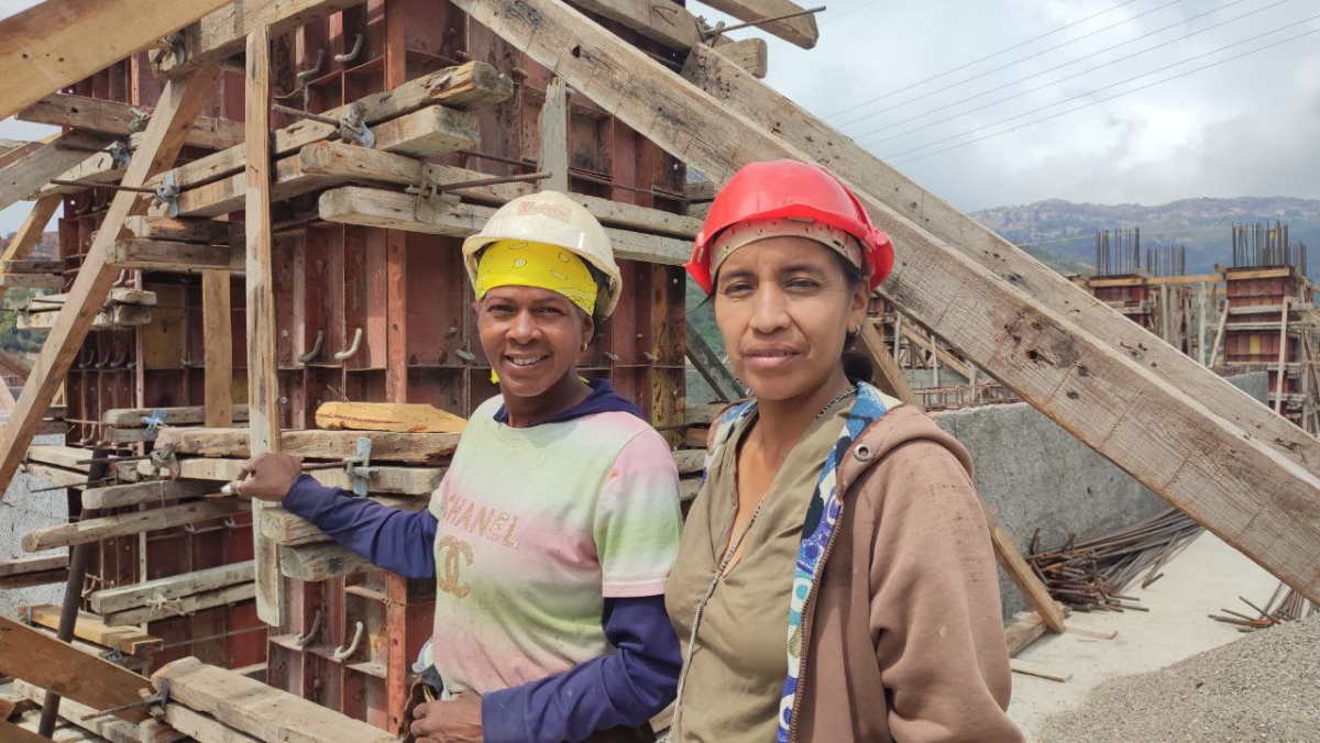 An Army of Women is Building Venezuela’s Housing Revolution